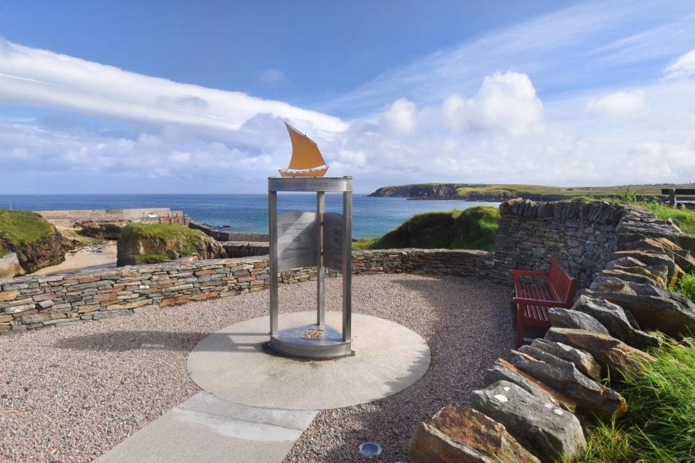 Road End Cottage Port of Ness Esterno foto
